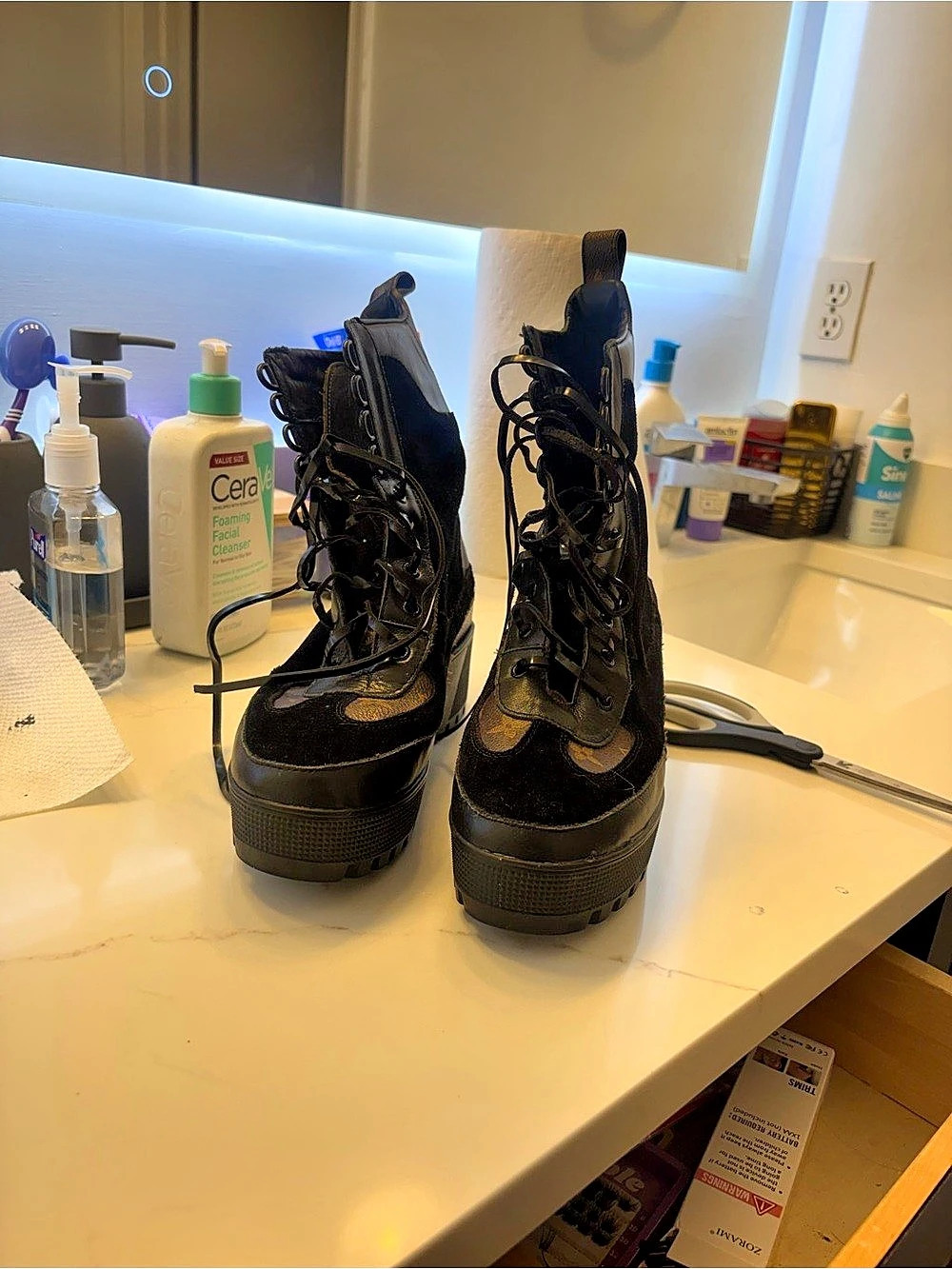 Louis Vuitton Laureate Platform Desert Boot Black